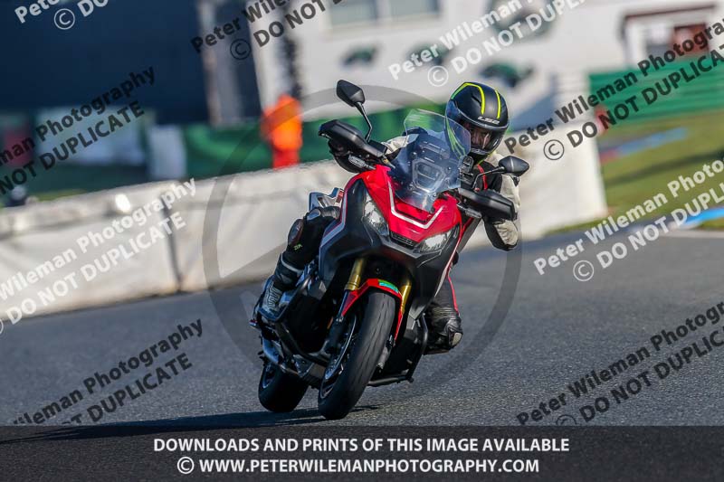 PJM Wedding Photography;enduro digital images;event digital images;eventdigitalimages;mallory park;mallory park photographs;mallory park trackday;mallory park trackday photographs;no limits trackdays;peter wileman photography;racing digital images;trackday digital images;trackday photos